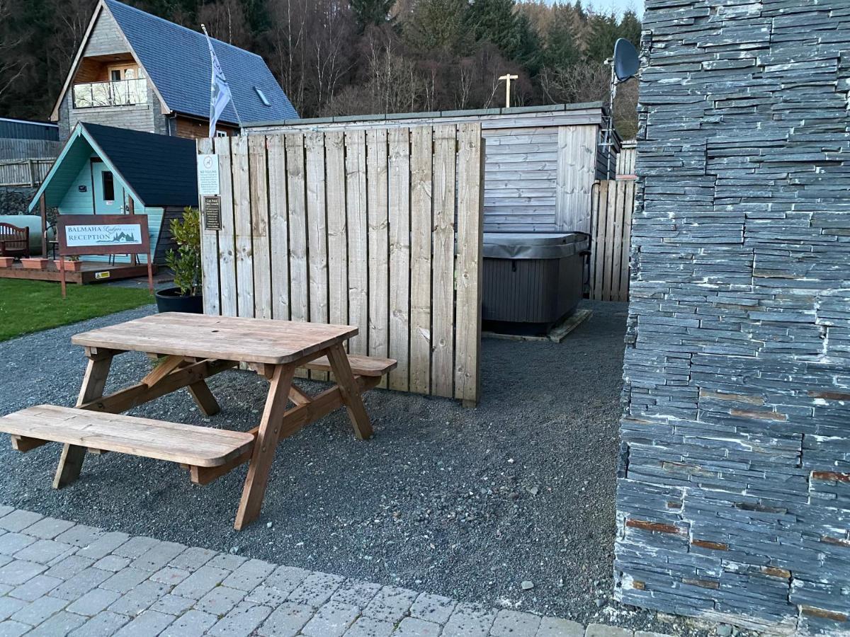 Balmaha Lodges And Apartments Exterior photo